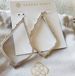 Kendra Scott Sophee Drop Earring